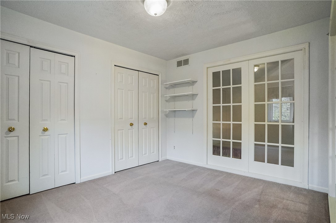 303 Greenway Drive, Chardon, Ohio image 37