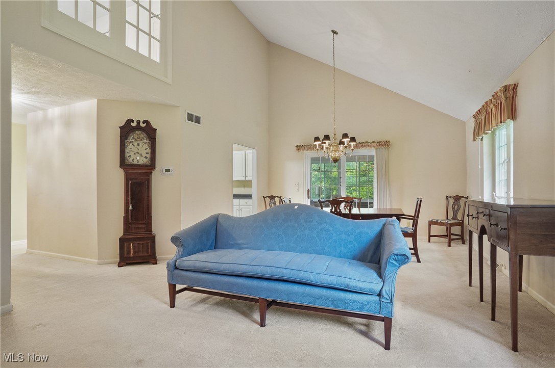 303 Greenway Drive, Chardon, Ohio image 17