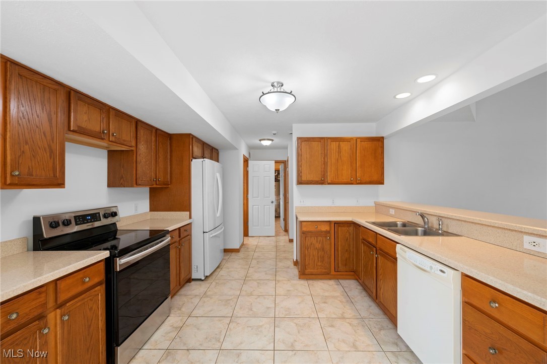 Stonebridge Condo - Residential