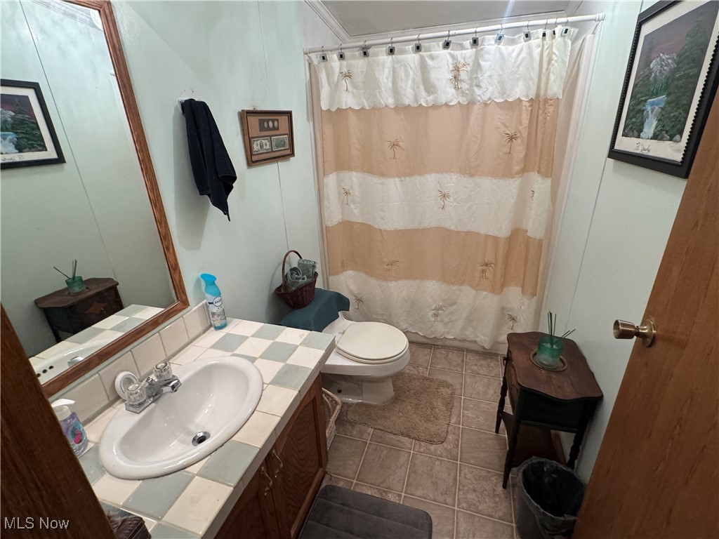 107 Township Road 223, Richmond, Ohio image 17