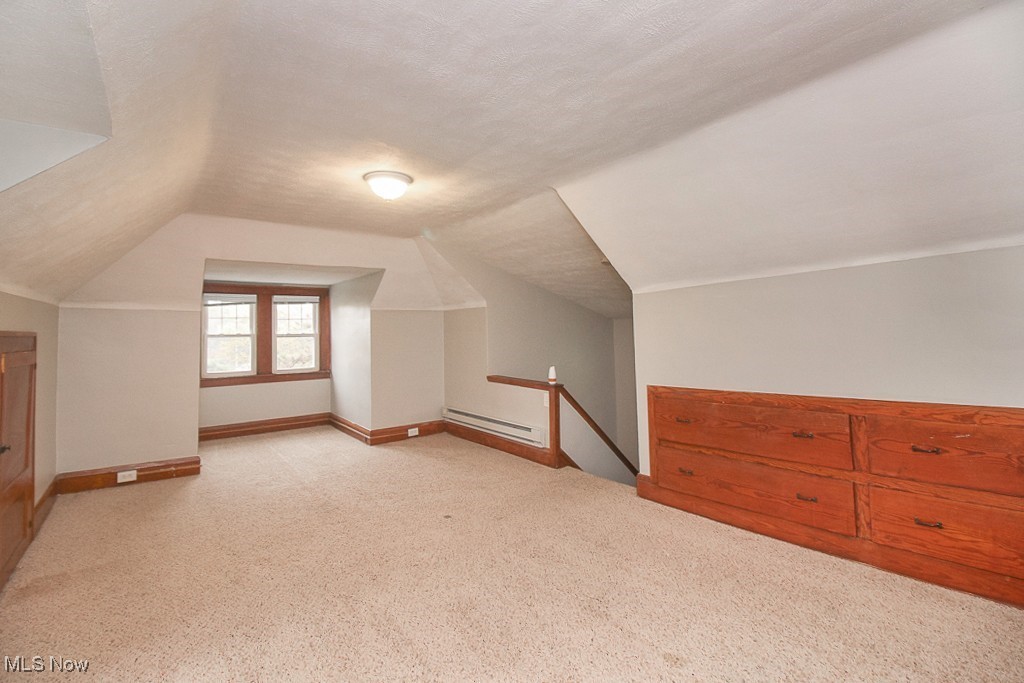 Uplands 02 - Residential Income