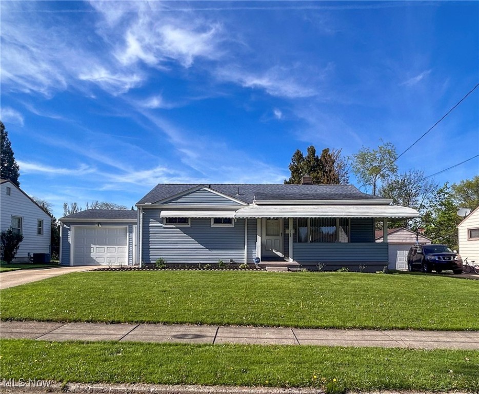 2466 Chaney Circle, Youngstown, Ohio image 1