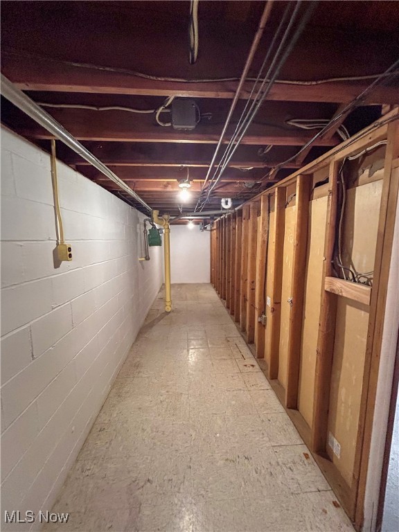 2466 Chaney Circle, Youngstown, Ohio image 15
