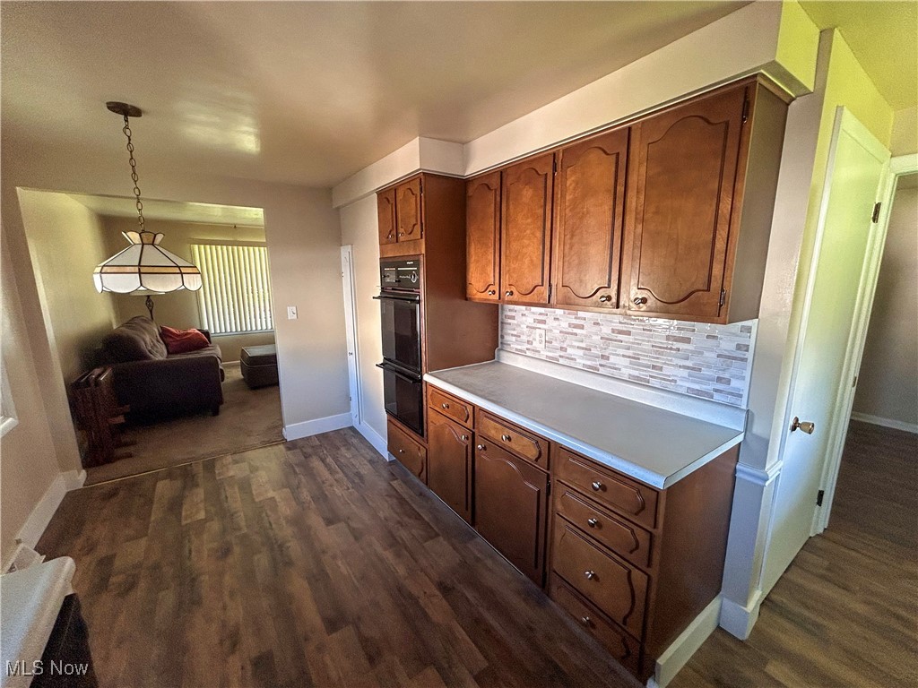 2466 Chaney Circle, Youngstown, Ohio image 5