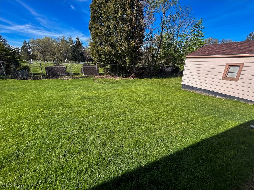 2466 Chaney Circle, Youngstown, Ohio image 20