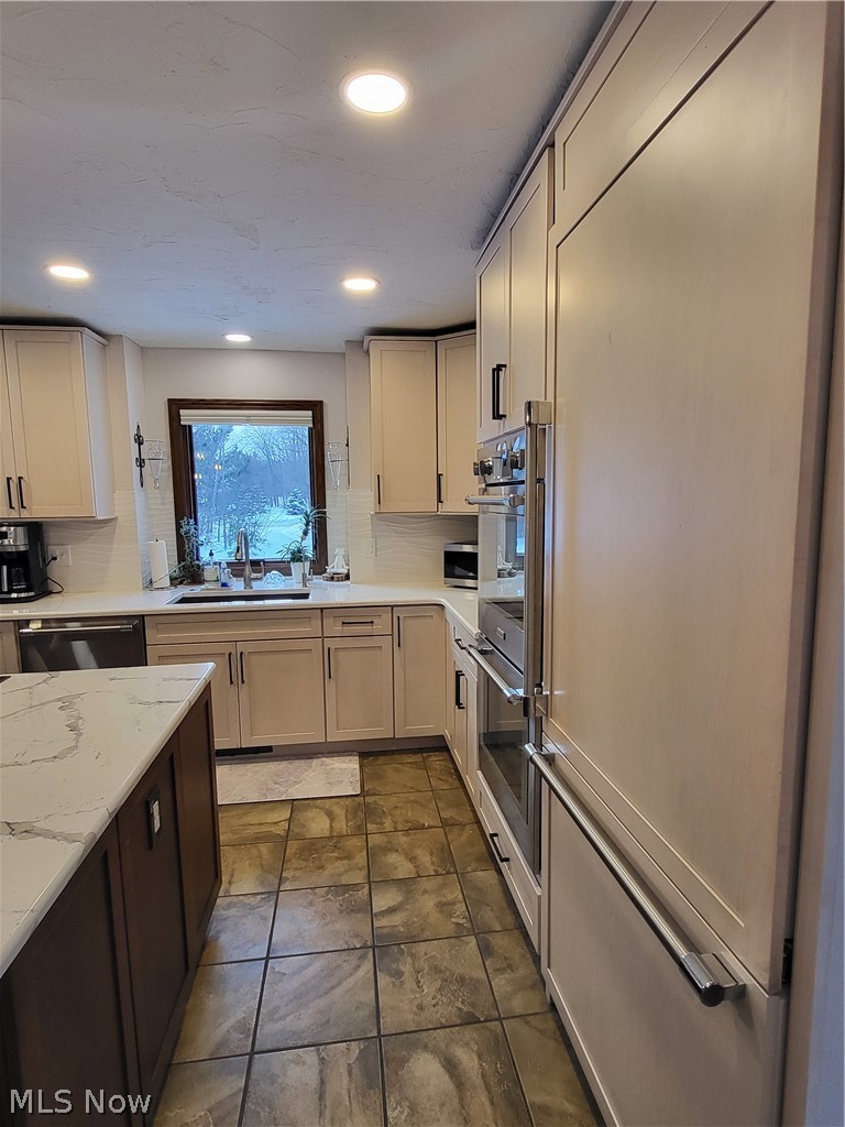 Meadows - Residential