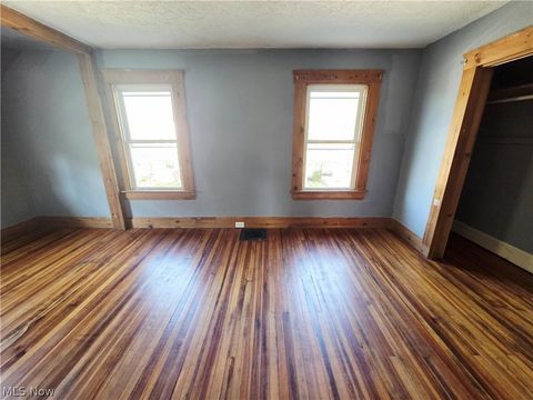 Tiny photo for 2125 W 81st Street, Cleveland, OH 44102 (MLS # 5204276)