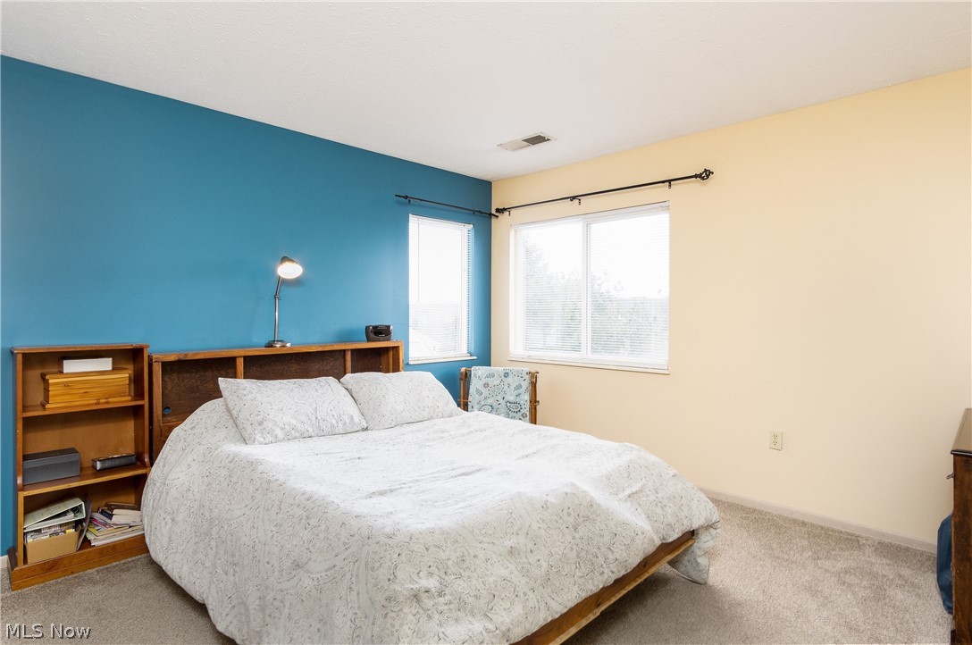 Brookledge Commons Condo Association - Residential