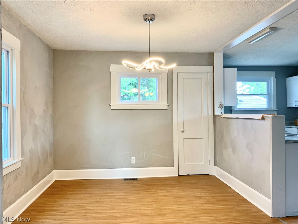 Beebe & Chapples 01 - Residential