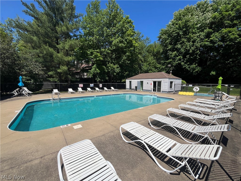 Pine Mill Ridge Condo - Residential