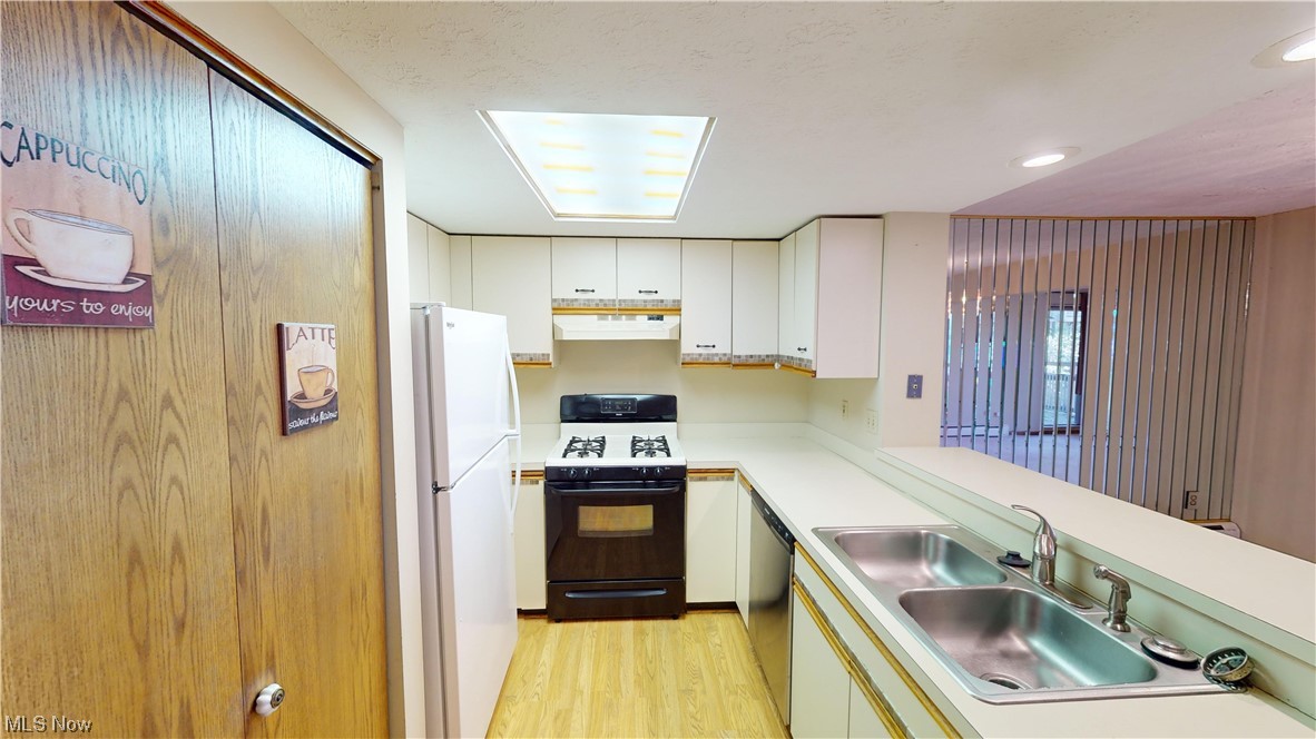 Pine Mill Ridge Condo - Residential