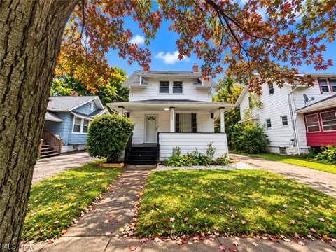 Homes For Sale - 1225 Murray Avenue<br/> Akron, OH 44310