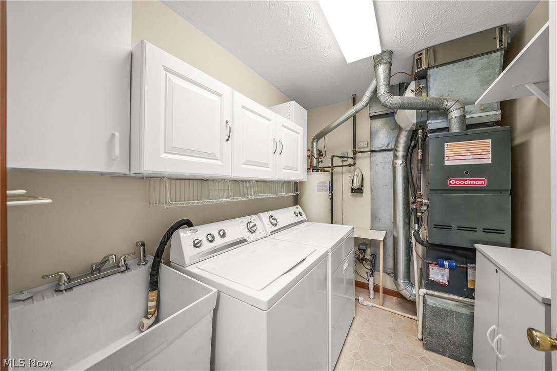 Avon Woods Condo Ph 07 - Residential
