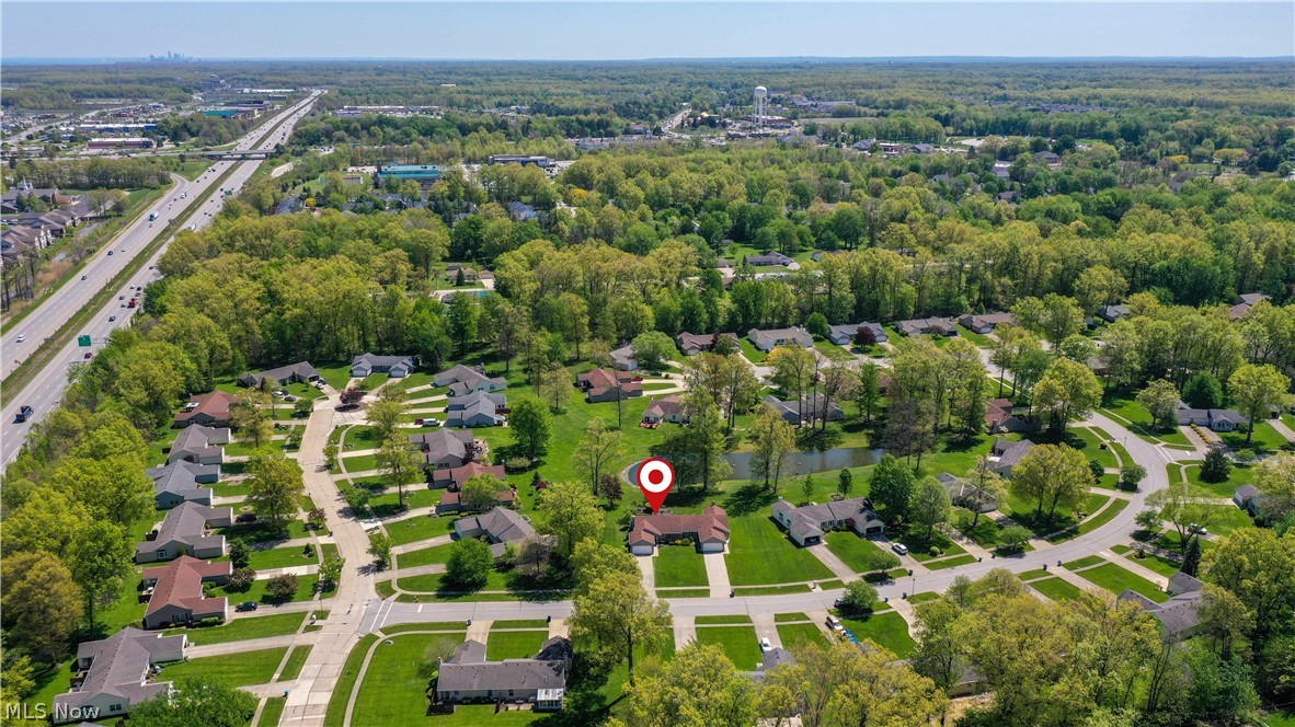 Avon Woods Condo Ph 07 - Residential
