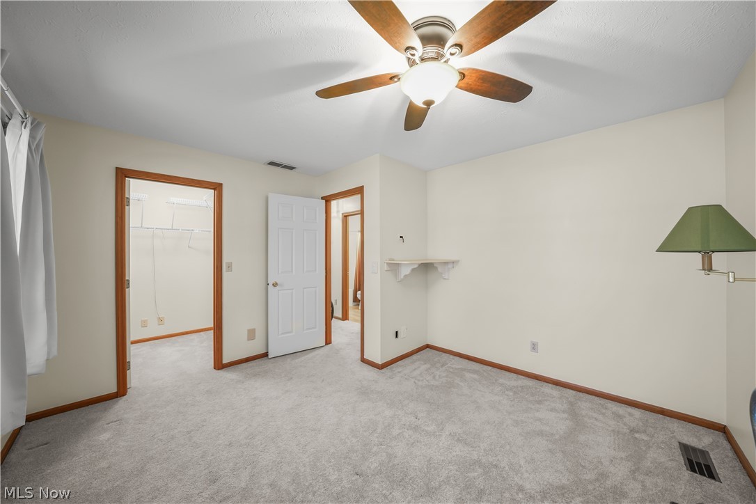 Avon Woods Condo Ph 07 - Residential