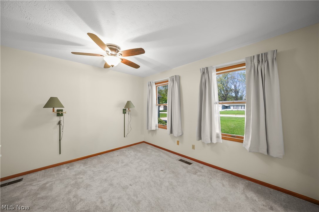 Avon Woods Condo Ph 07 - Residential