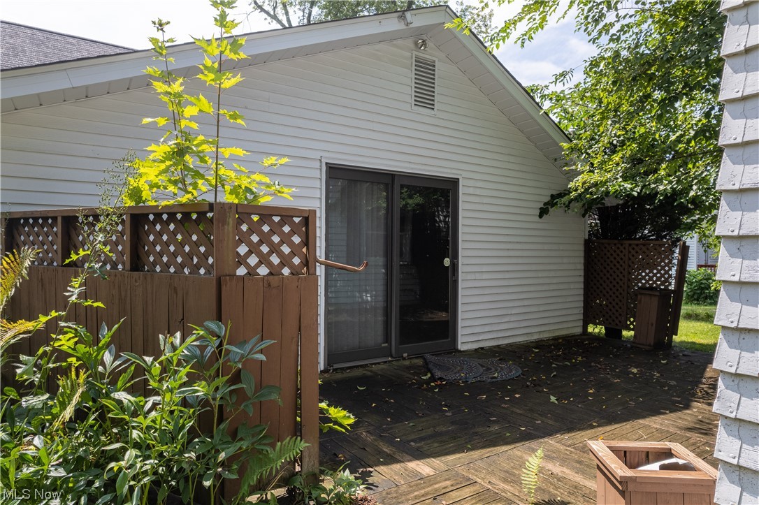 Sharon Center - Residential