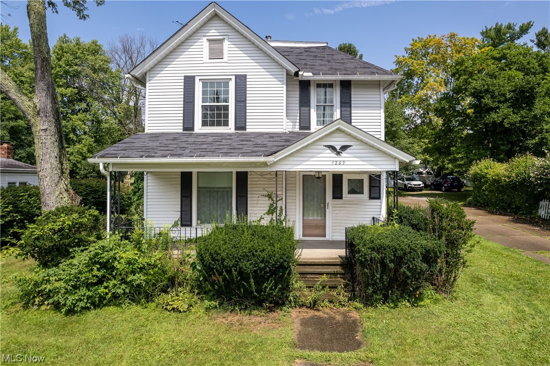 Sharon Center - Residential