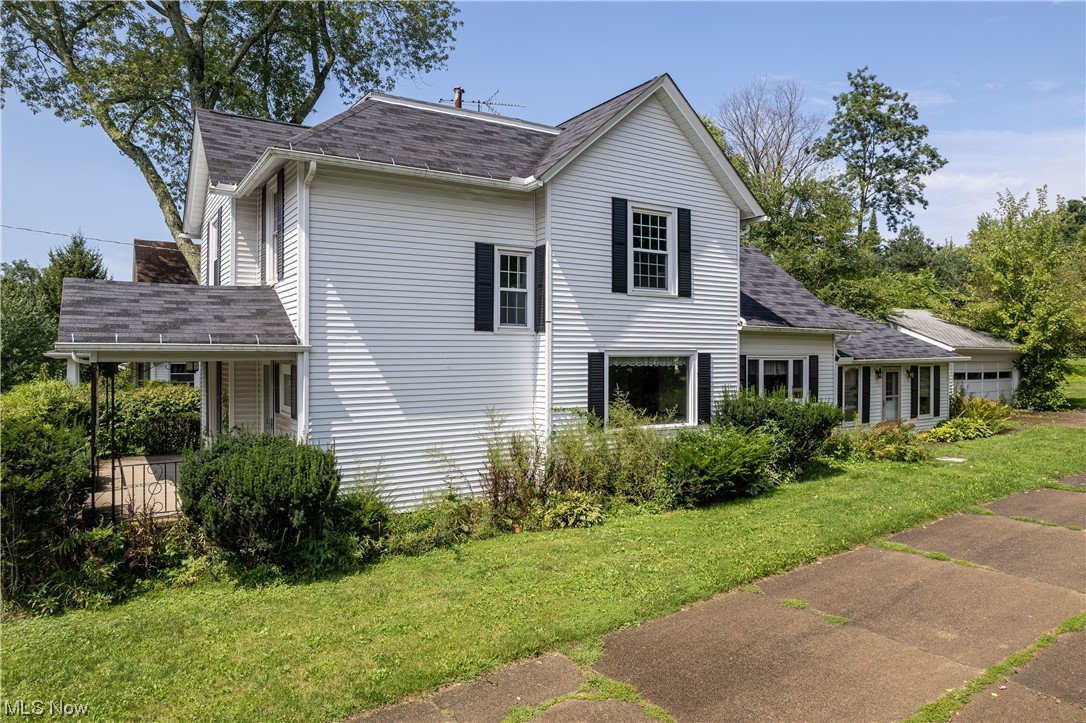 Sharon Center - Residential