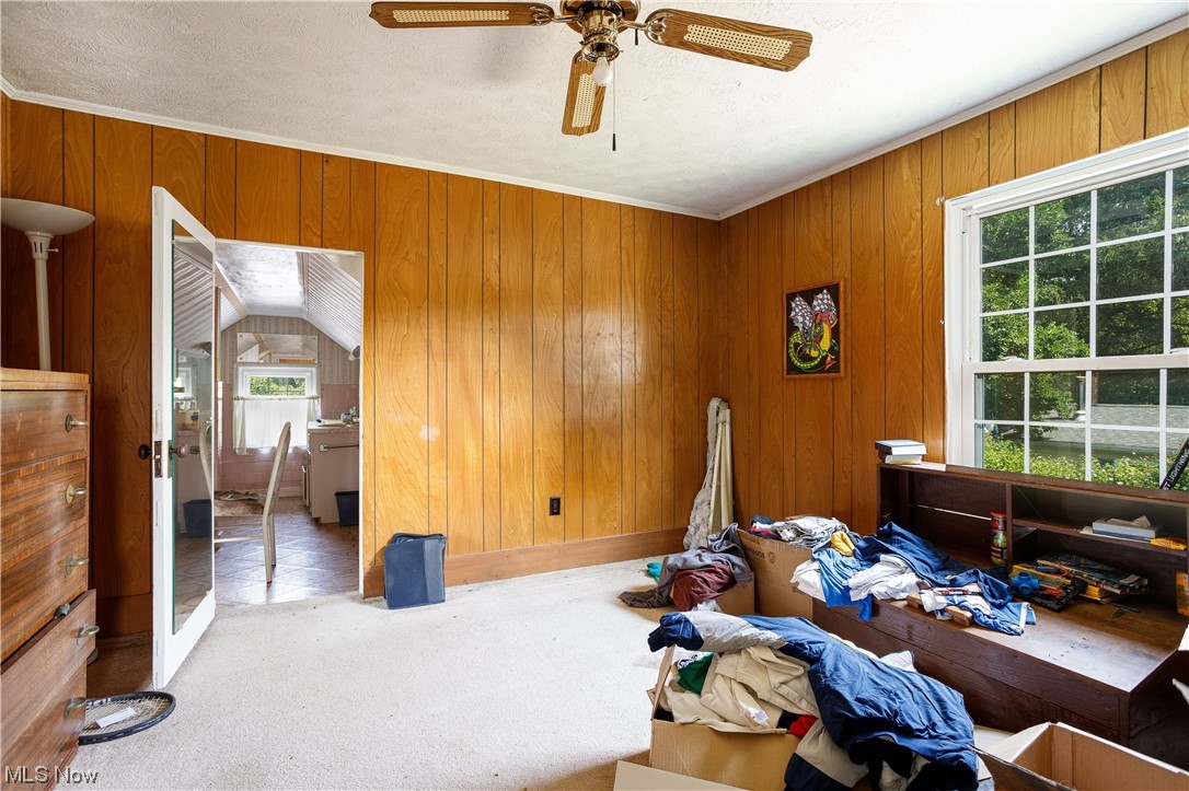 Sharon Center - Residential