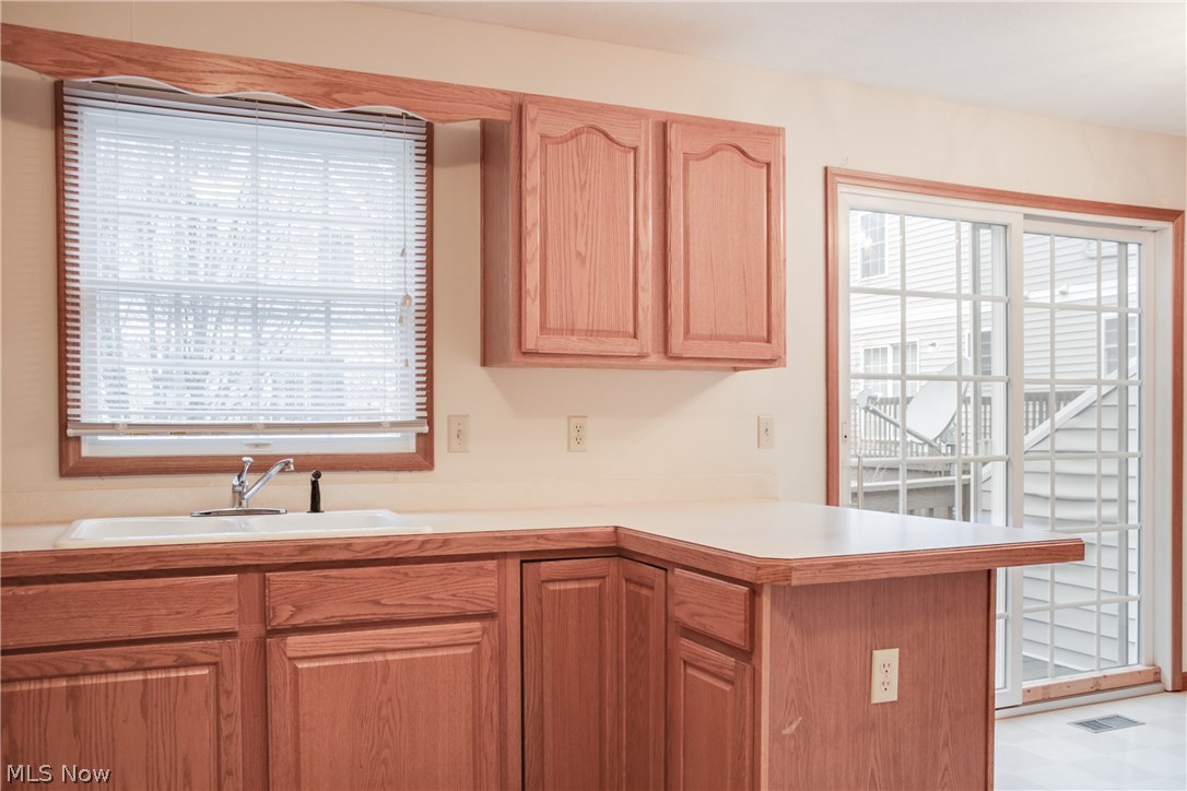 Stonecreek Condo Sec 31 - Residential Lease