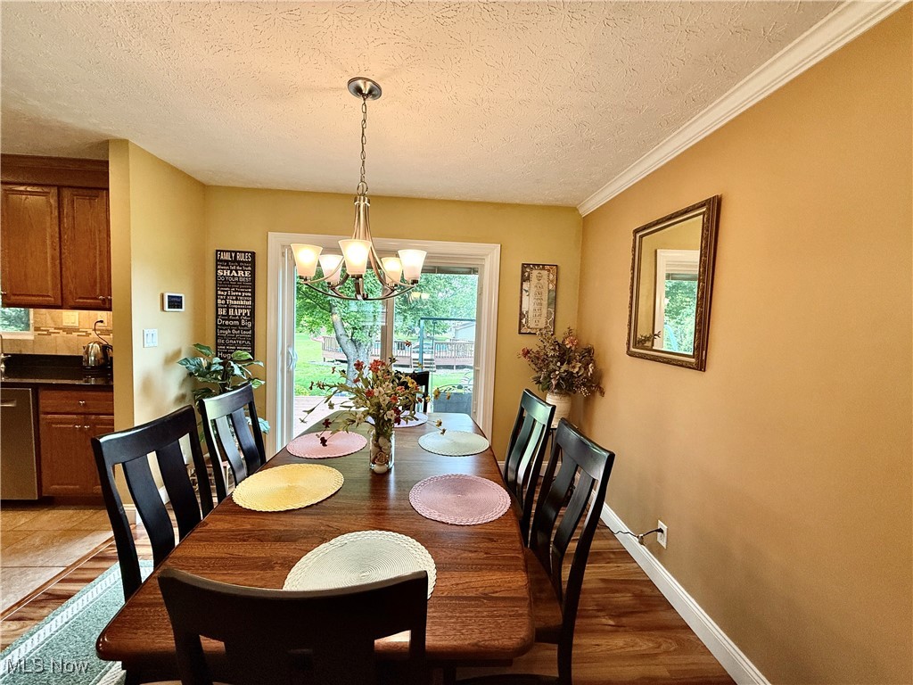 2381 Griffith Drive, Cortland, Ohio image 9