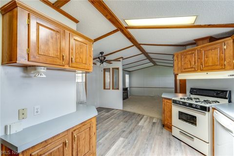 Tiny photo for 18592 Edwards Road #223, Doylestown, OH 44230 (MLS # 5221112)