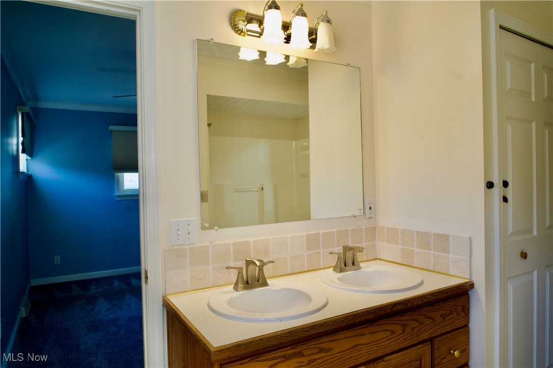 Engoglia - Residential