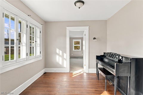 Tiny photo for 1035 11th Street NE, Massillon, OH 44646 (MLS # 5257291)