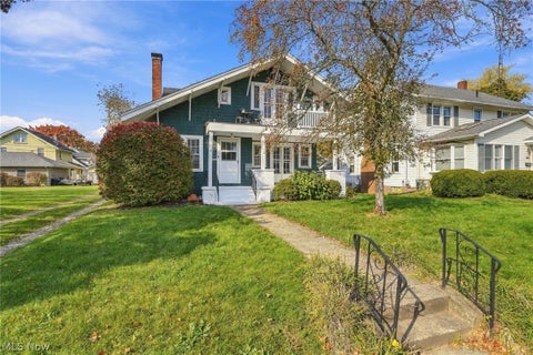Tiny photo for 1035 11th Street NE, Massillon, OH 44646 (MLS # 5257291)