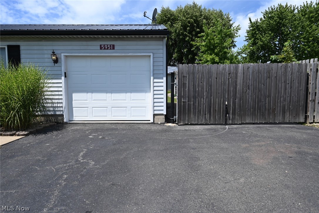 Flatirons 02 - Residential