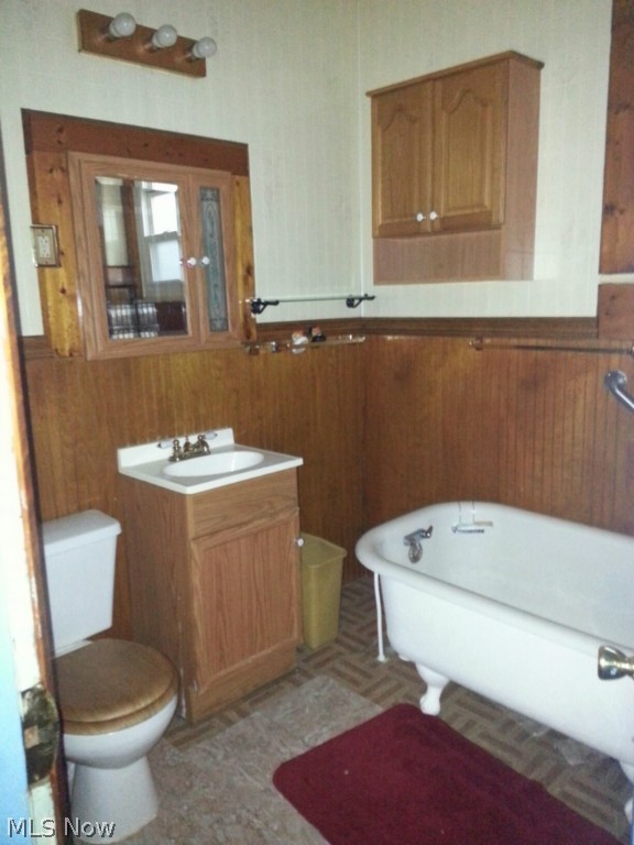 James H Hoyts - Residential