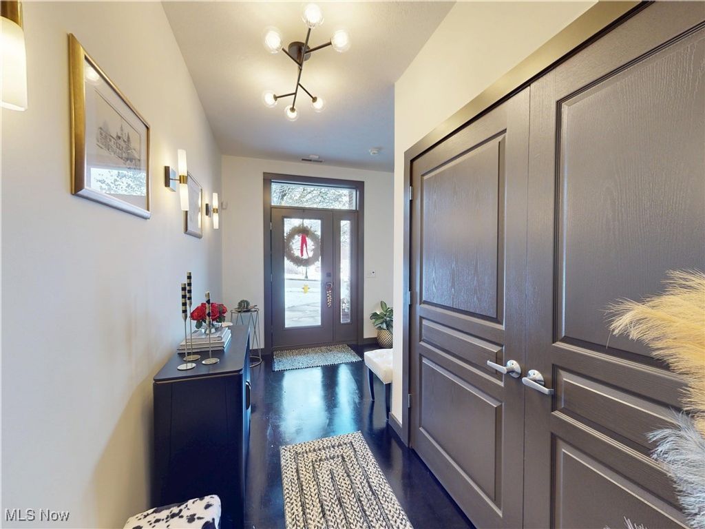 Photo of 121 N Howard Street, Akron, OH 44308 (MLS # 5175862)