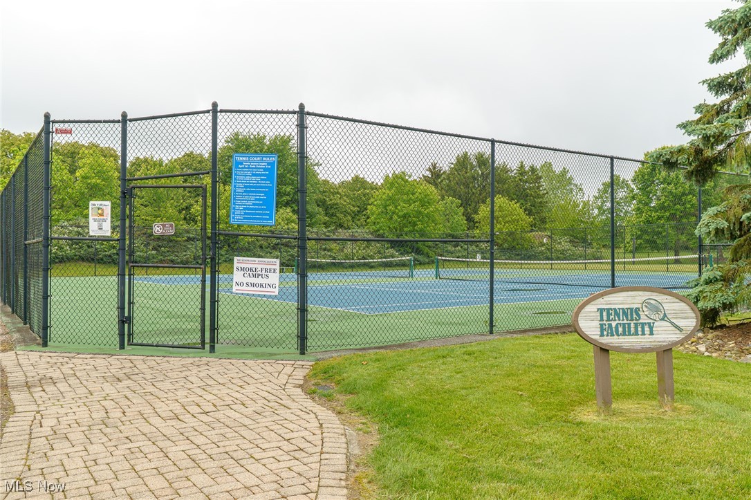 10804 Watercress Road, Strongsville, Ohio image 30
