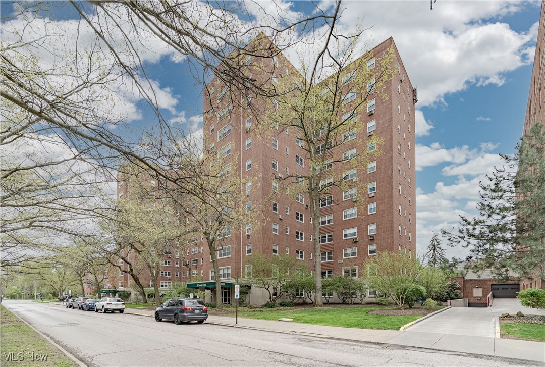 13800 Shaker Boulevard #702, Cleveland, Ohio image 1
