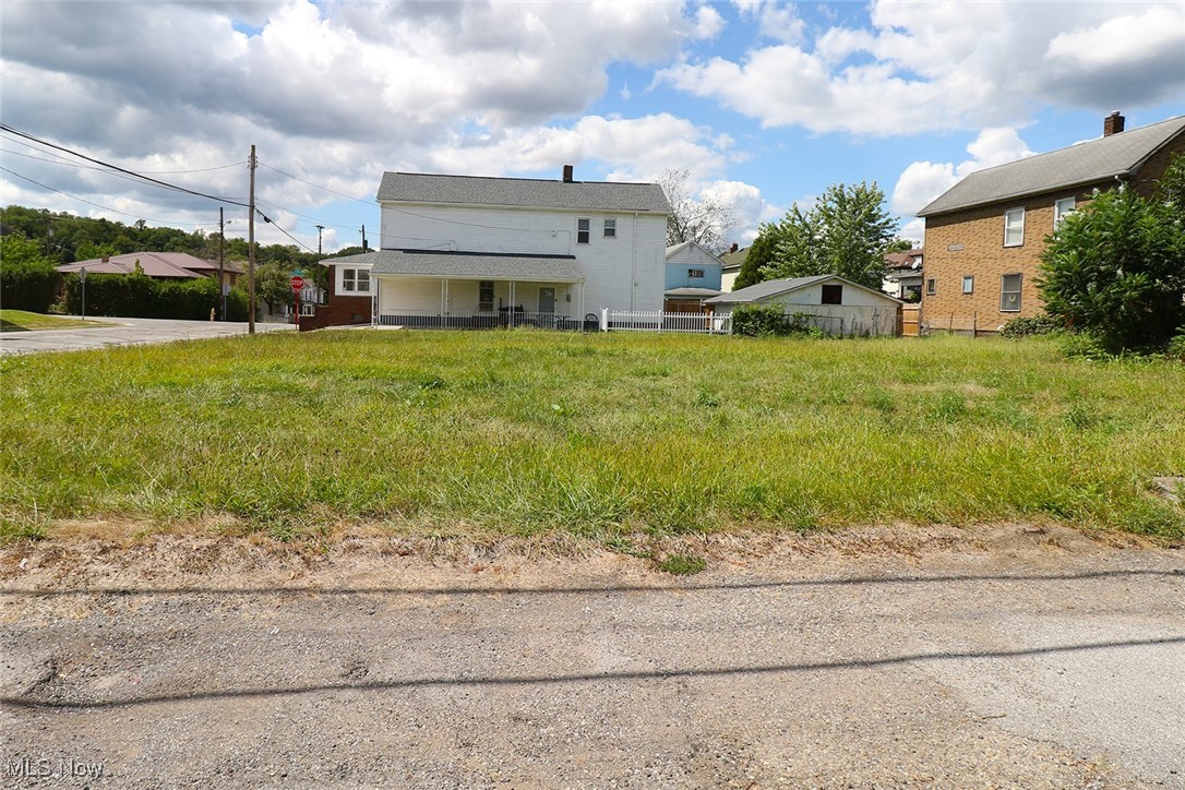 Pleas Heights - Land