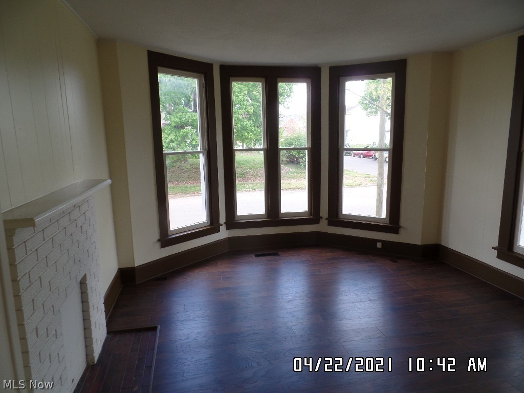 Squares/Taylors - Residential