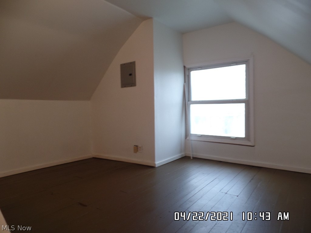 Squares/Taylors - Residential