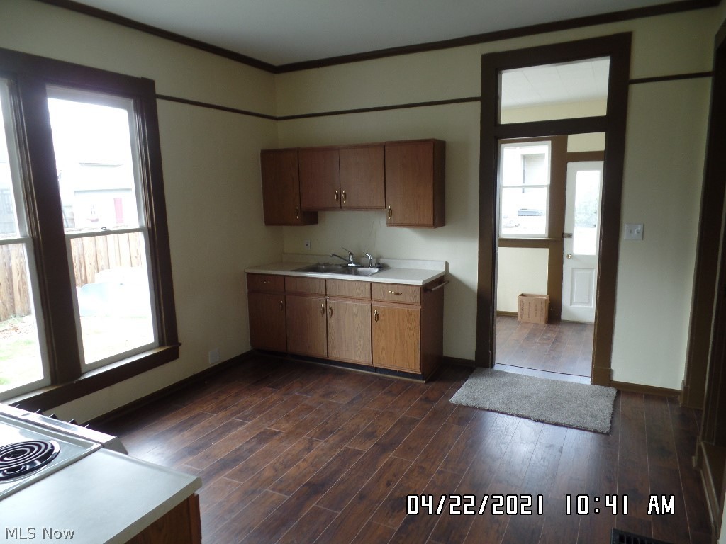 Squares/Taylors - Residential