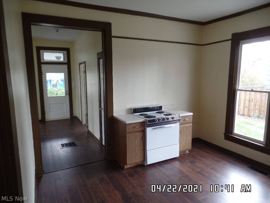 Squares/Taylors - Residential