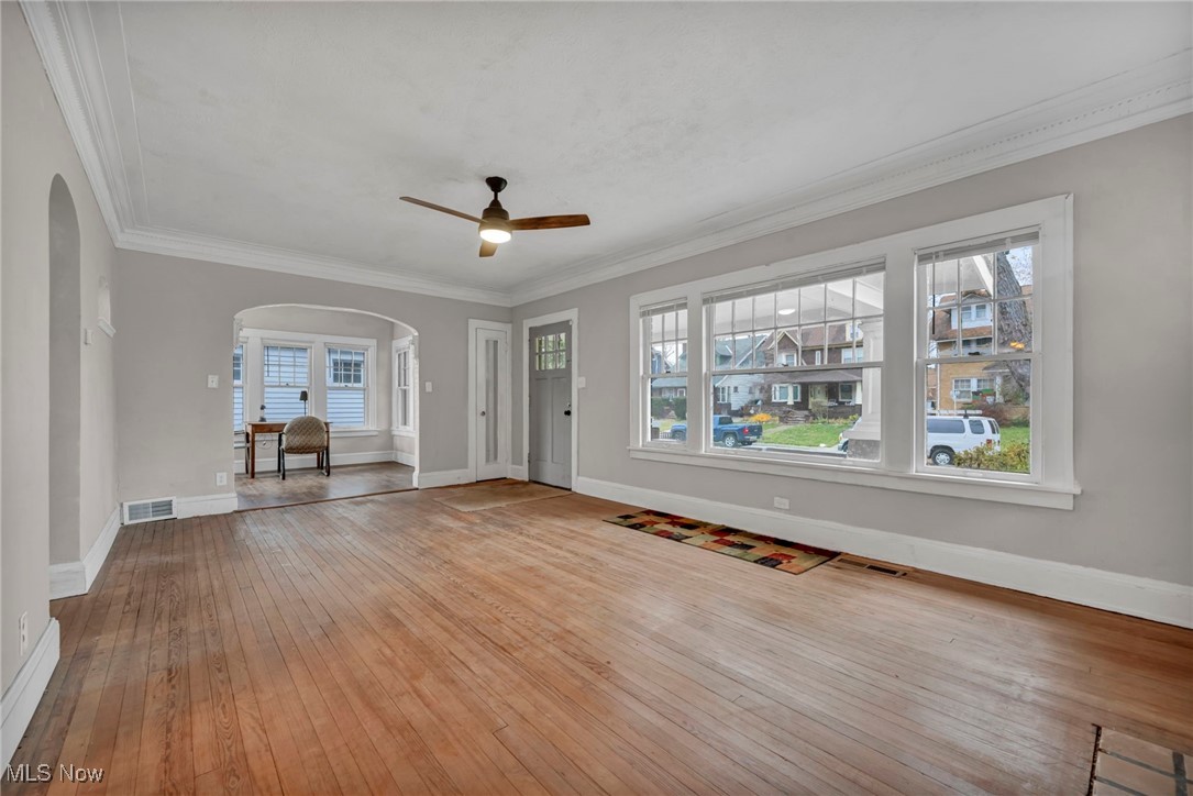 261 E 151st Street, Cleveland, Ohio image 9