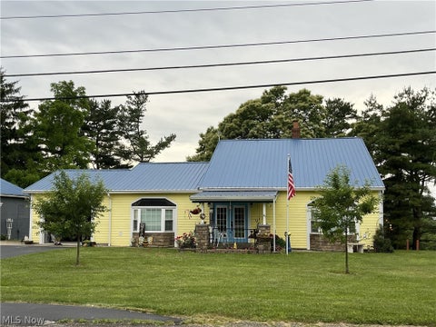 Homes For Sale - 53532 High Ridge Road<br/> Bridgeport, OH 43912