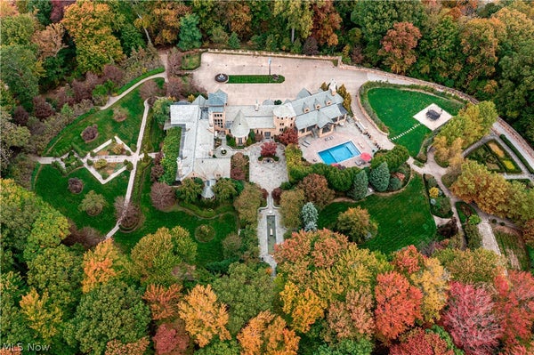 8900 EAGLE RD, WILLOUGHBY, OH 44094 - Image 0b172eb0660c85ff01e43c2eac68ebbd/2729371636
