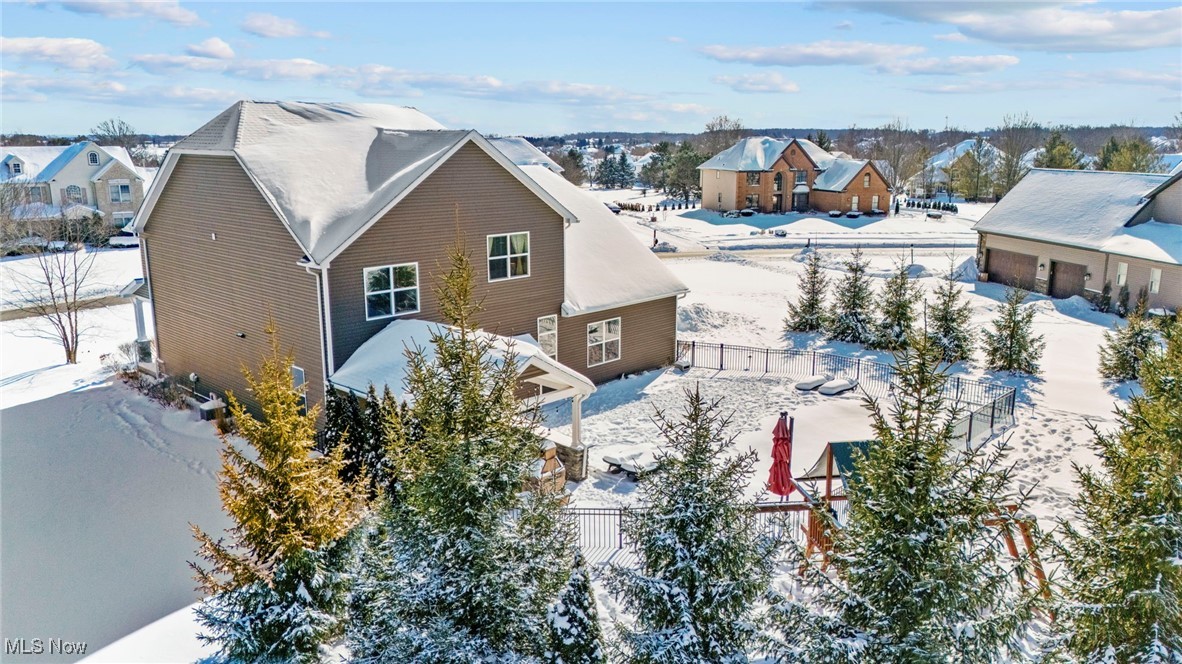 Fox Meadow - Residential