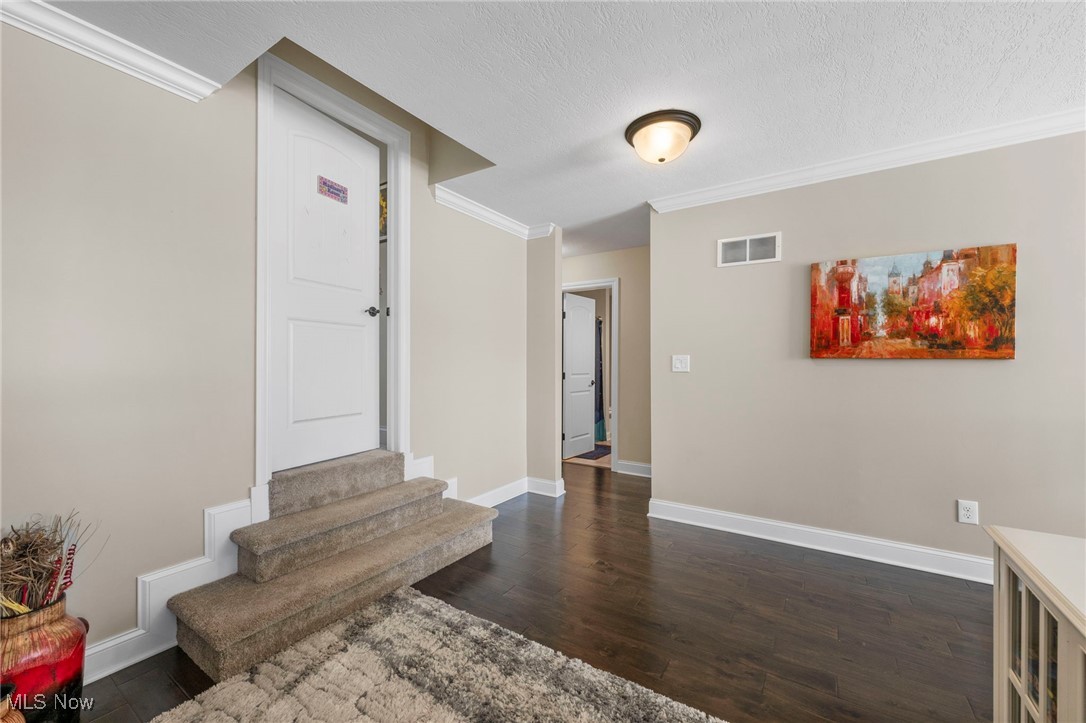 Fox Meadow - Residential