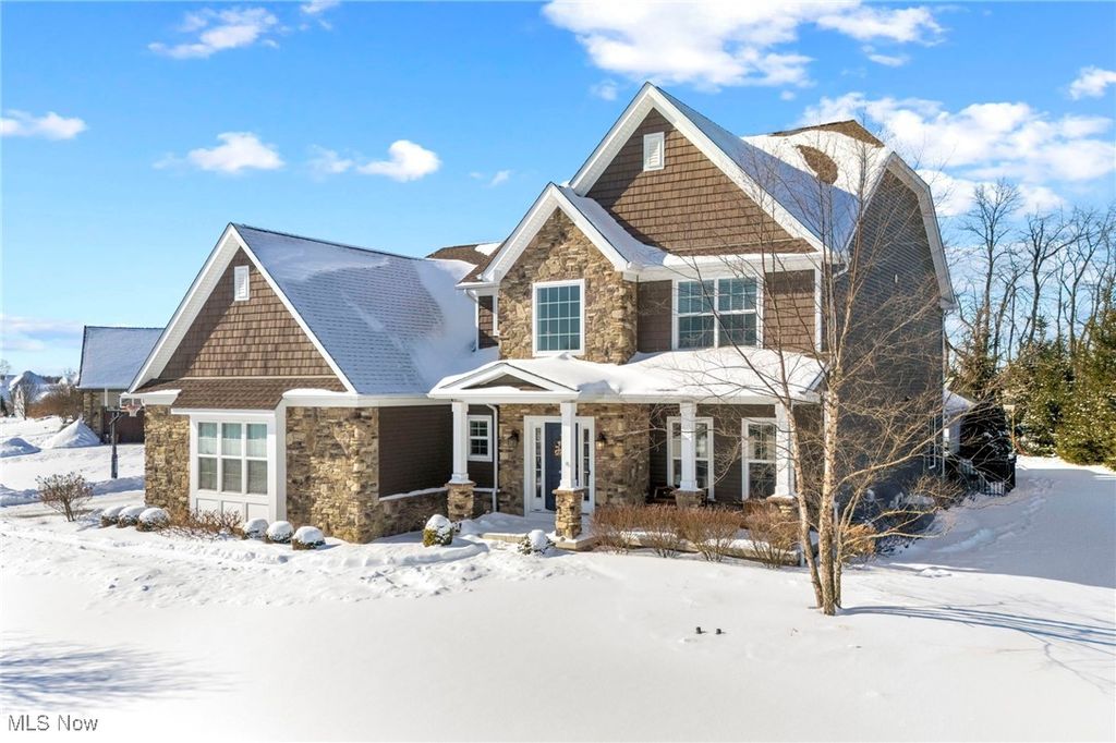 Photo of 6240 Highland Green Drive, Medina, OH 44256 (MLS # 5184347)