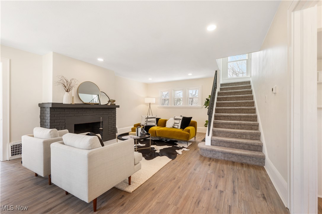 Sunset View - Residential