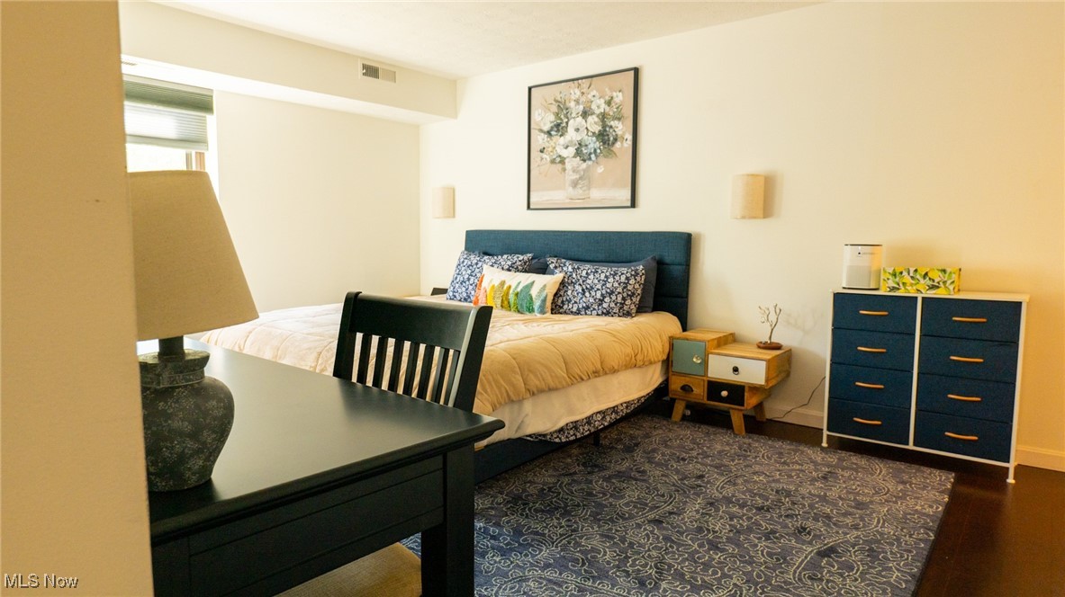 Sunrise Cove Condo 04 - Residential