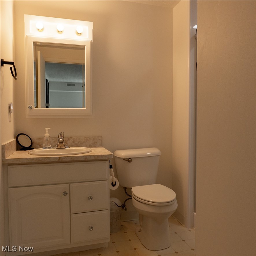 Sunrise Cove Condo 04 - Residential