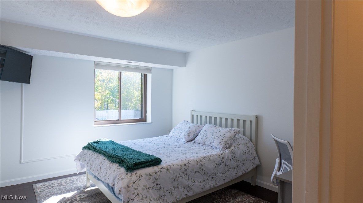 Sunrise Cove Condo 04 - Residential